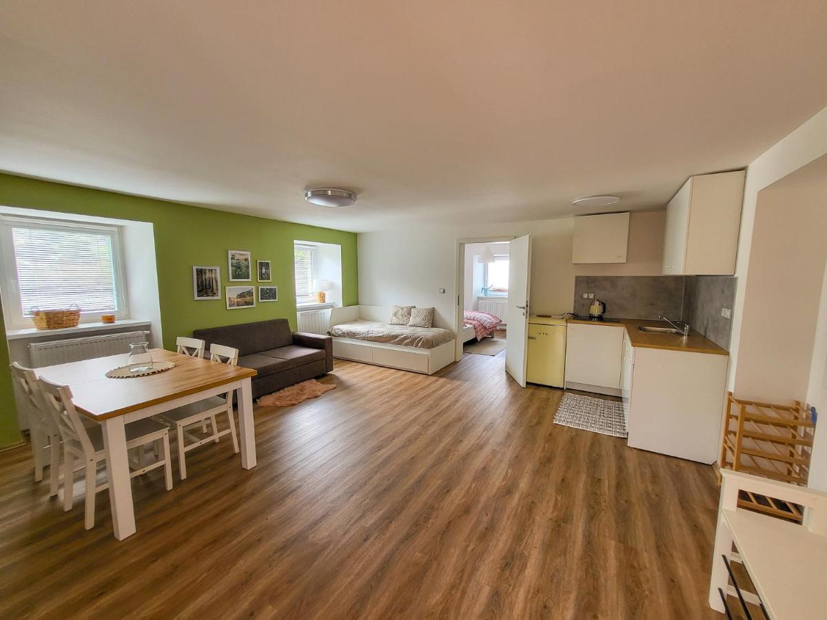 Apartmany U Kolacku Hartmanice  ภายนอก รูปภาพ
