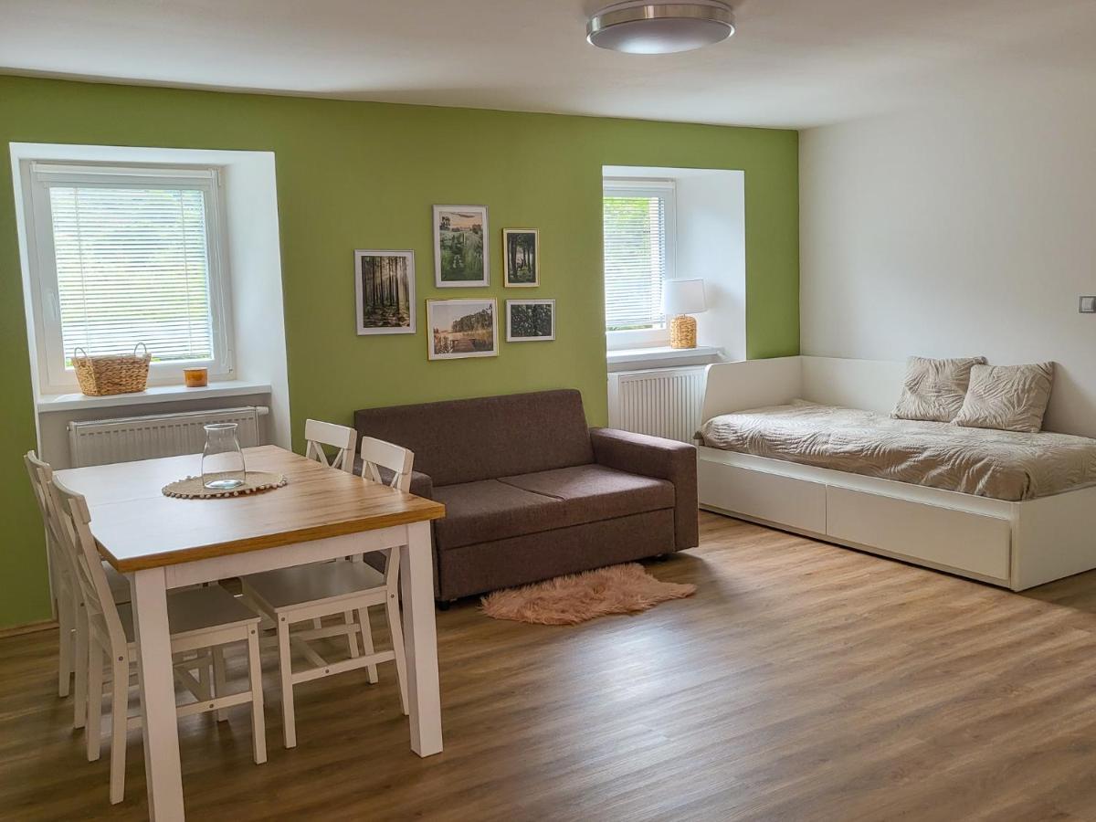 Apartmany U Kolacku Hartmanice  ภายนอก รูปภาพ